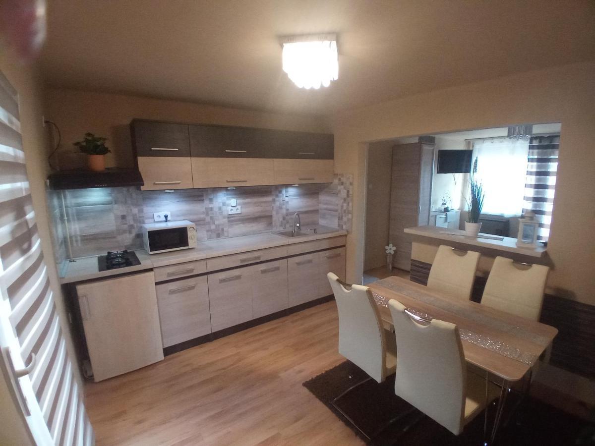 Erna Apartman Zalakaros Eksteriør bilde